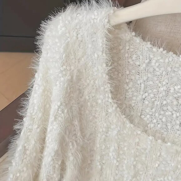 White Fuzzy Bobbles Knitted Scoop Neck Pullover Top - Picture 3 of 4
